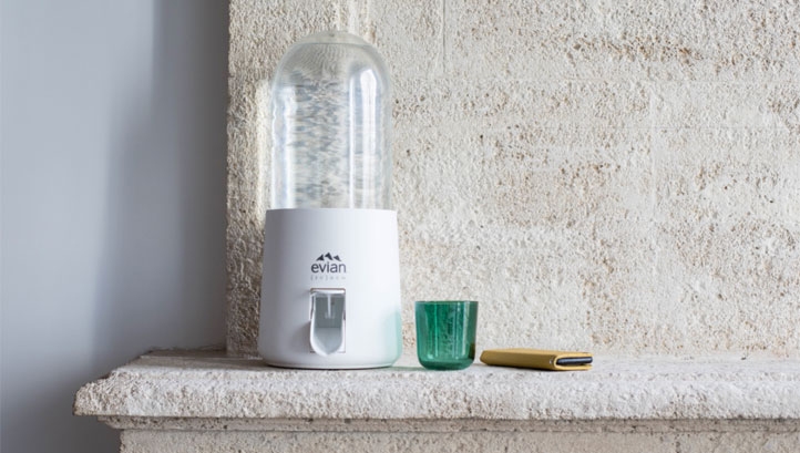 Each refill 'bubble' contains 60% less plastic than a standard 1.5-litre bottle, while holding more than three times as much water